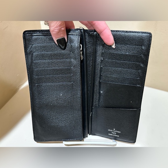 Louis Vuitton Damier Mens Long Wallet - Picture 9 of 11